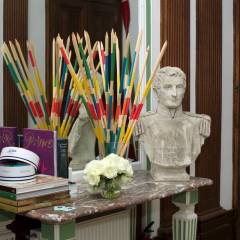 Dans l’entrée du château <br/>(photo Christian Baillet - Comunic’Action)